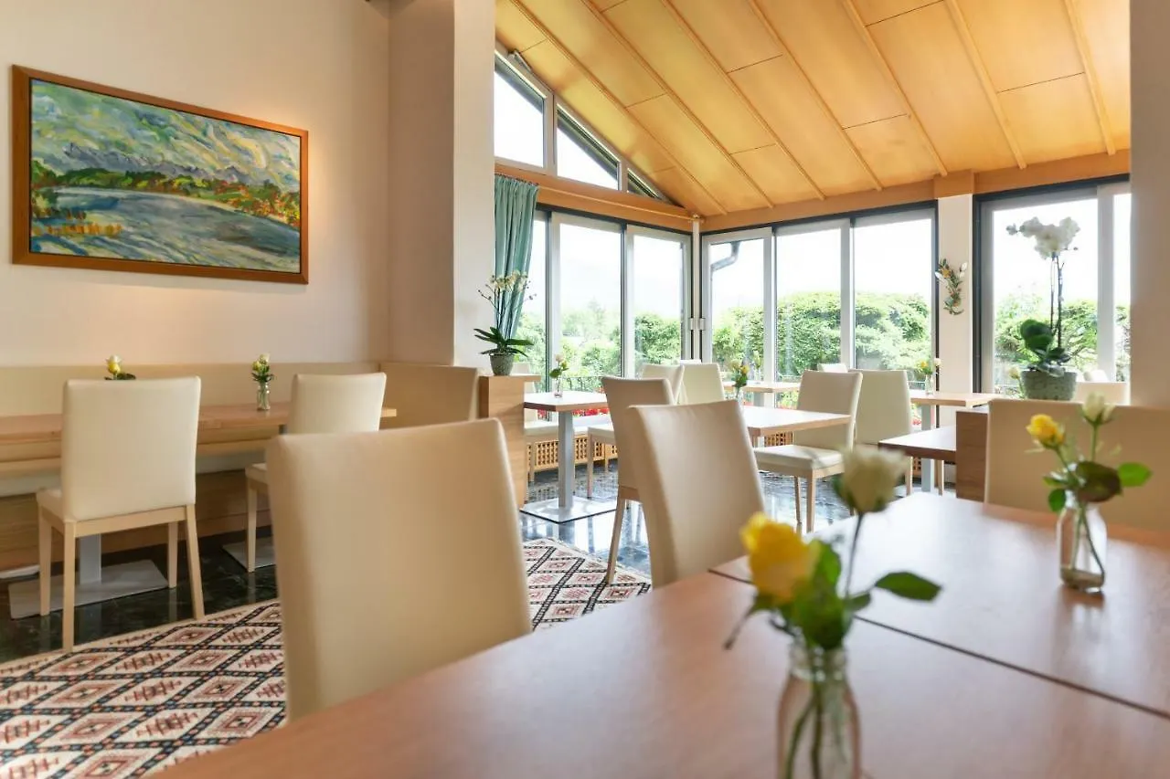 Hotel Haus Arenberg Salzburg 4*,